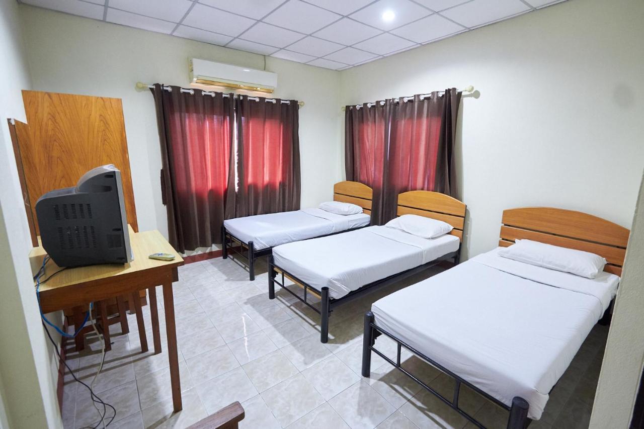 Toon Guesthouse Sukhothai Exteriör bild