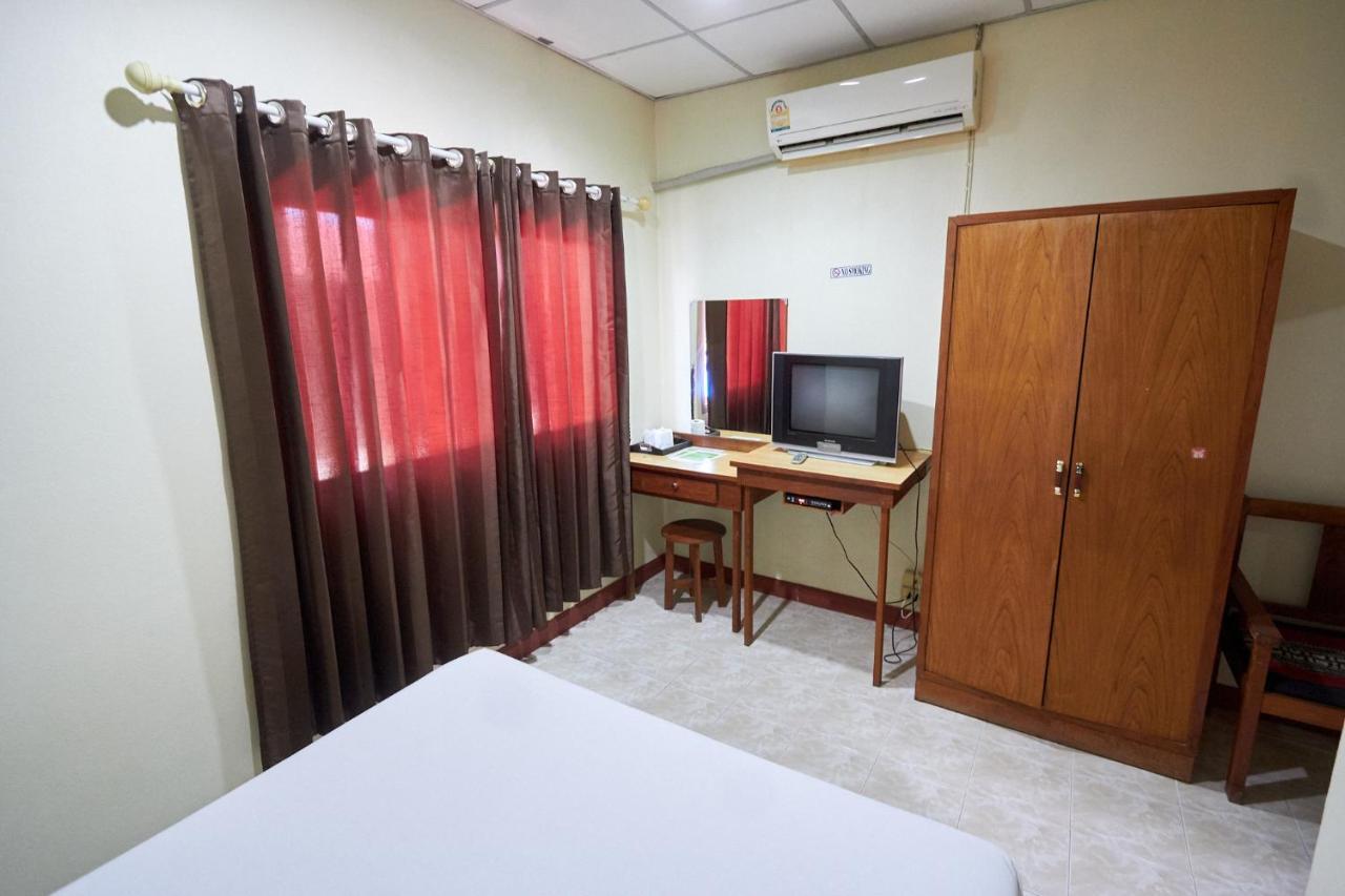 Toon Guesthouse Sukhothai Exteriör bild