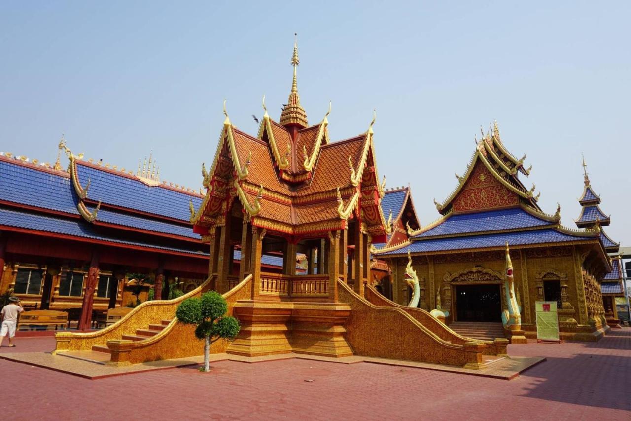 Toon Guesthouse Sukhothai Exteriör bild
